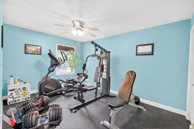 241 Camille St, Manchester, TN 37355