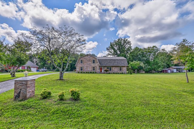 241 Camille St, Manchester, TN 37355