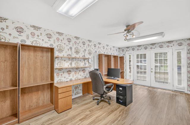 241 Camille St, Manchester, TN 37355