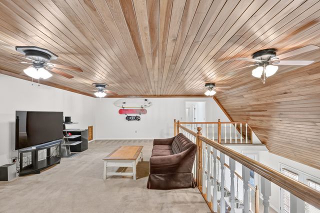 241 Camille St, Manchester, TN 37355
