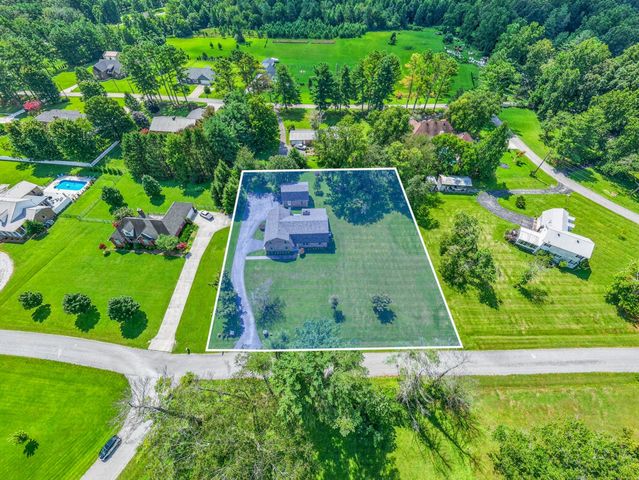 241 Camille St, Manchester, TN 37355
