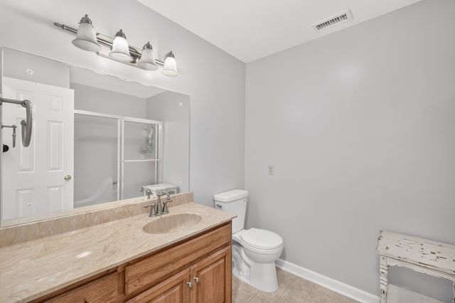 241 Camille St, Manchester, TN 37355