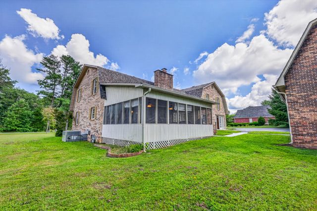 241 Camille St, Manchester, TN 37355