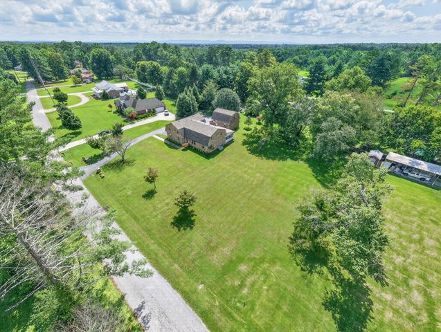 241 Camille St, Manchester, TN 37355