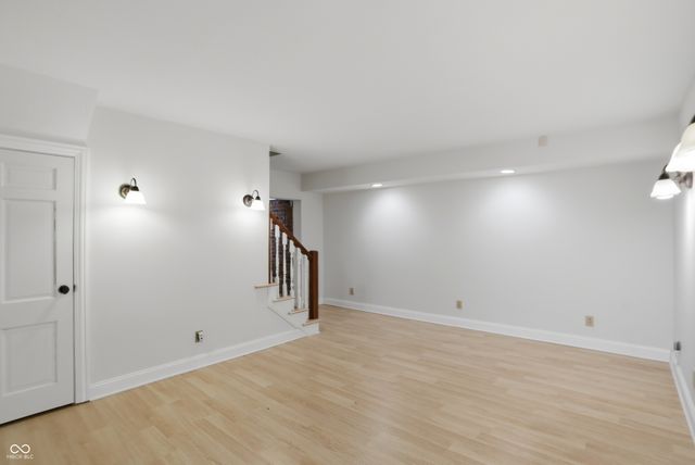 8602 Frontgate Lane, Indianapolis, IN 46256