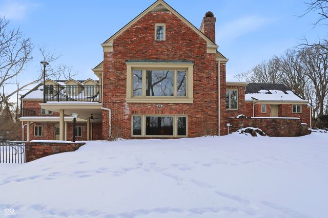 8602 Frontgate Lane, Indianapolis, IN 46256