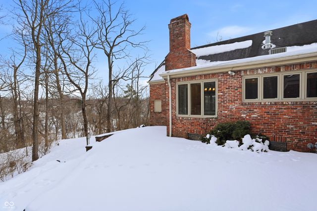 8602 Frontgate Lane, Indianapolis, IN 46256