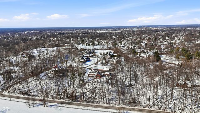 8602 Frontgate Lane, Indianapolis, IN 46256