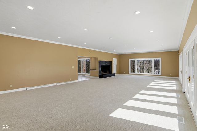 8602 Frontgate Lane, Indianapolis, IN 46256