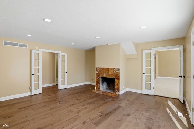 8602 Frontgate Lane, Indianapolis, IN 46256