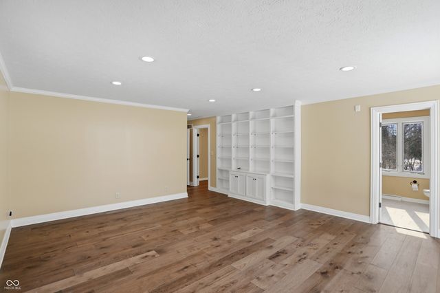 8602 Frontgate Lane, Indianapolis, IN 46256