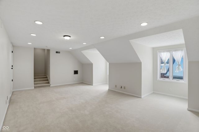 8602 Frontgate Lane, Indianapolis, IN 46256