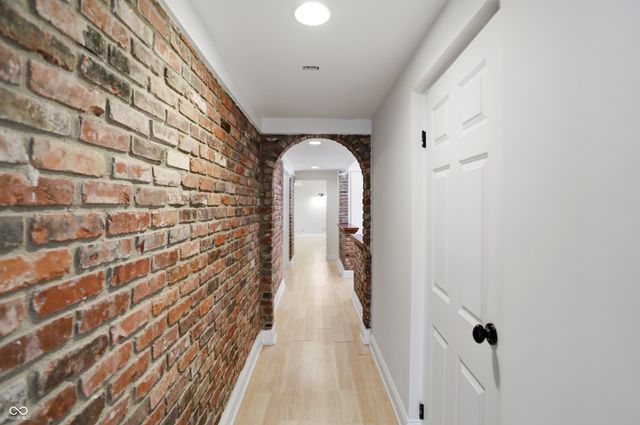 8602 Frontgate Lane, Indianapolis, IN 46256