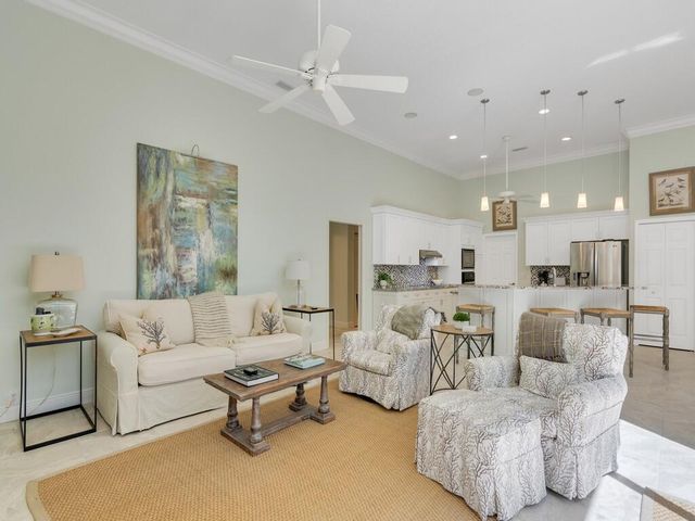 60 La Costa Court, Indian River Shores, FL 32963