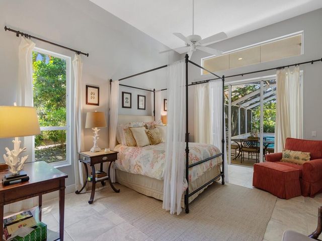 60 La Costa Court, Indian River Shores, FL 32963