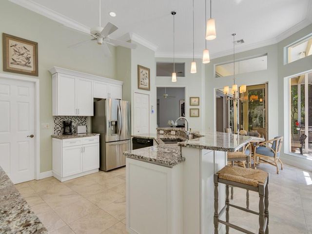 60 La Costa Court, Indian River Shores, FL 32963