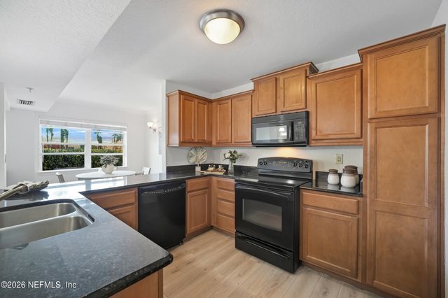 204 LAGUNA VILLAS Boulevard A11, Jacksonville Beach, FL 32250