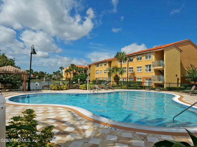 204 LAGUNA VILLAS Boulevard A11, Jacksonville Beach, FL 32250