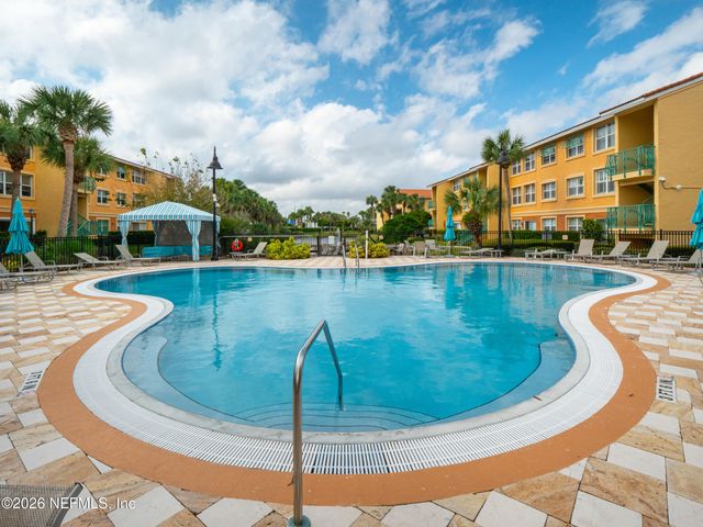 204 LAGUNA VILLAS Boulevard A11, Jacksonville Beach, FL 32250