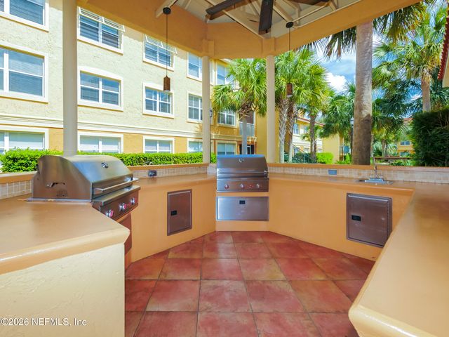 204 LAGUNA VILLAS Boulevard A11, Jacksonville Beach, FL 32250