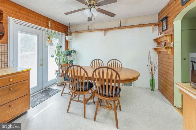 432 MULLICA HILL RD, Mullica Hill, NJ 08062