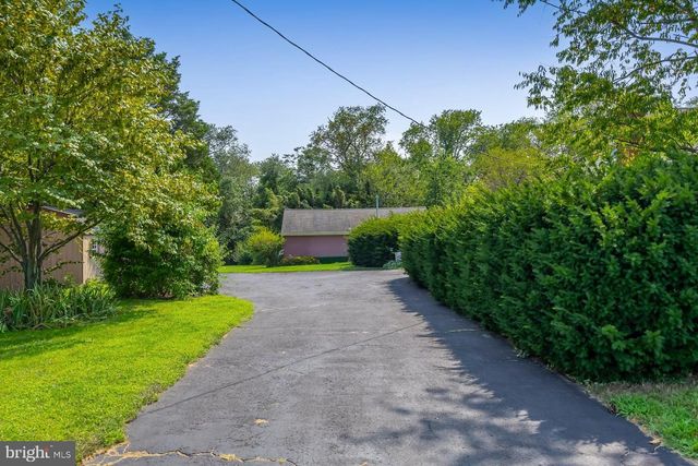 432 MULLICA HILL RD, Mullica Hill, NJ 08062