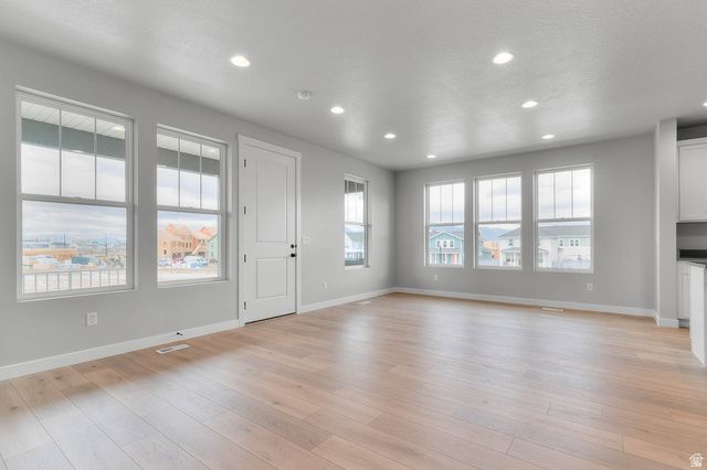 11339 S OFFSHORE WAY, South Jordan, UT 84009