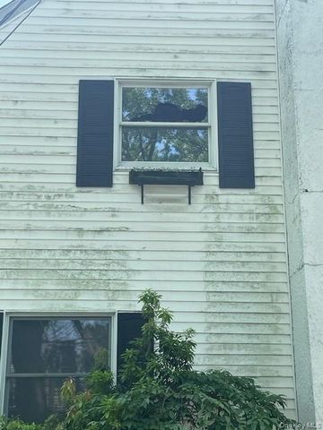 36 Salisbury Avenue, Garden City, NY 11530