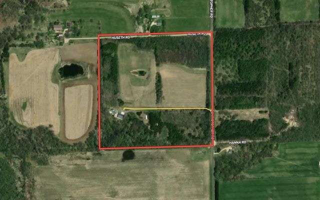 N4227 Christopher Road, Rio, WI 53960