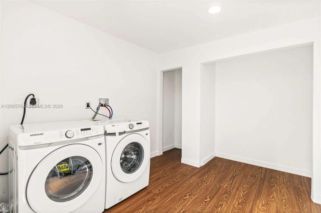 1121 NW 57th Street, Miami, FL 33127