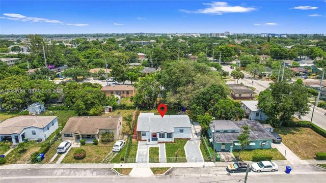 1121 NW 57th Street, Miami, FL 33127