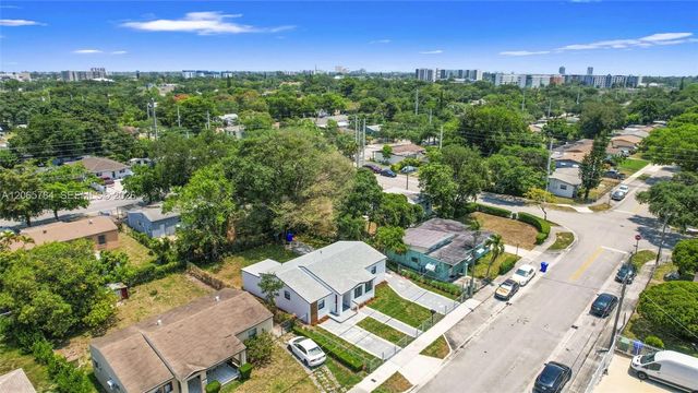1121 NW 57th Street, Miami, FL 33127