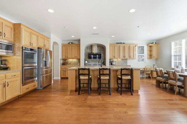 7121 Eagle Ridge Drive, Gilroy, CA 95020