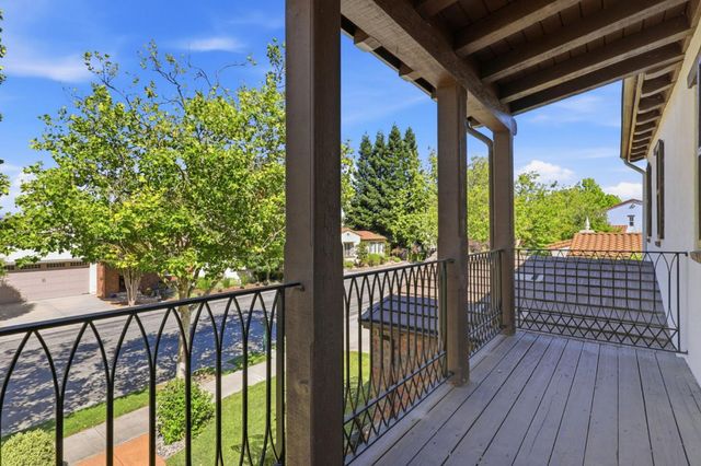 7121 Eagle Ridge Drive, Gilroy, CA 95020