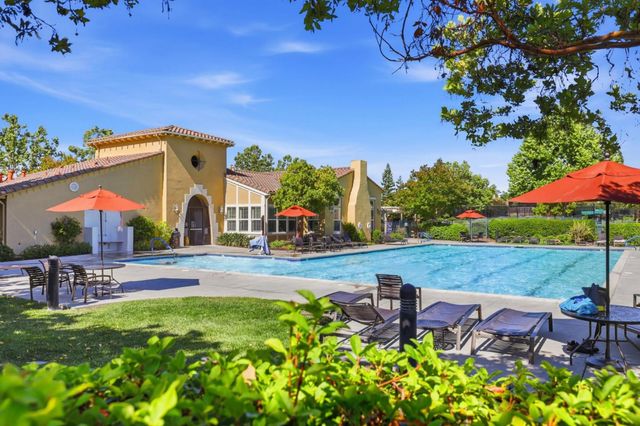 7121 Eagle Ridge Drive, Gilroy, CA 95020