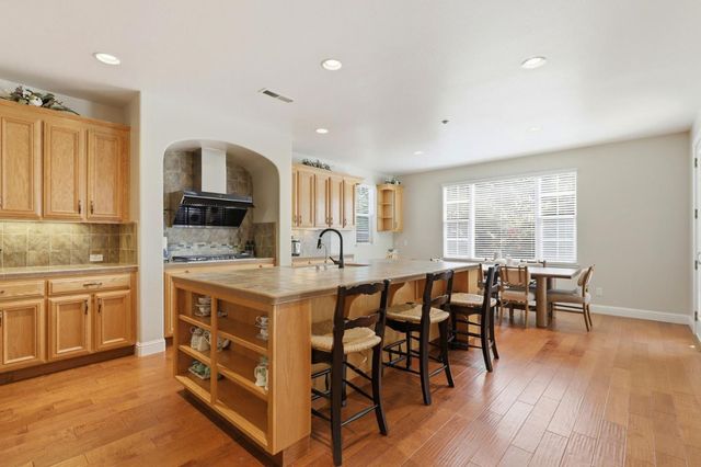 7121 Eagle Ridge Drive, Gilroy, CA 95020