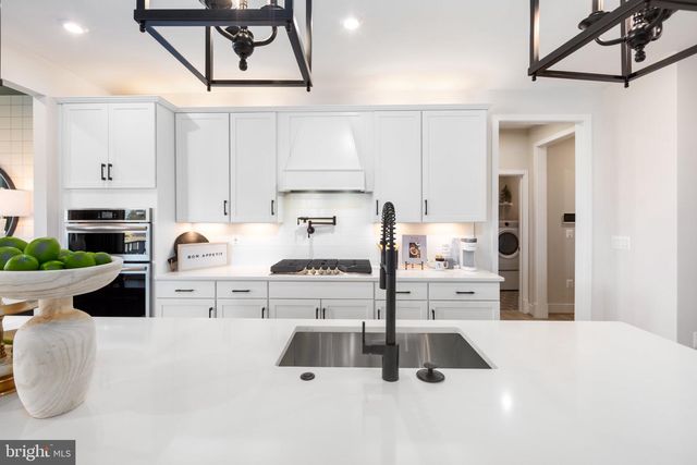 2214 KAREN TER, Fredericksburg, VA 22405