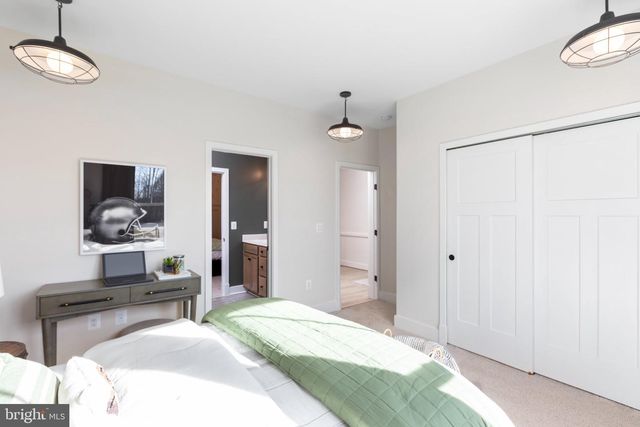 2214 KAREN TER, Fredericksburg, VA 22405