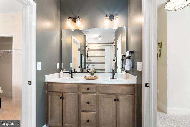 2214 KAREN TER, Fredericksburg, VA 22405