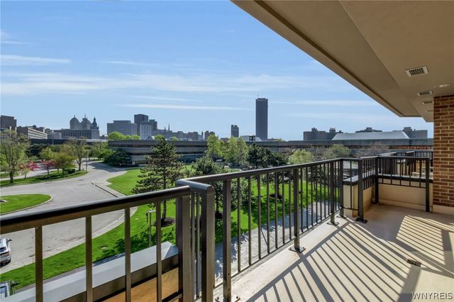 40 Waterfront Circle 306, Buffalo, NY 14202