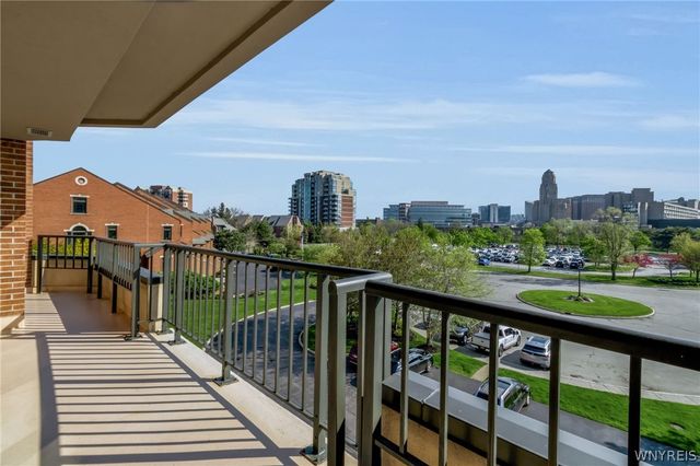 40 Waterfront Circle 306, Buffalo, NY 14202