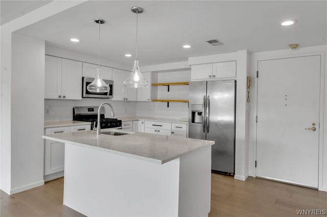40 Waterfront Circle 306, Buffalo, NY 14202