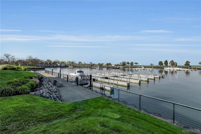 40 Waterfront Circle 306, Buffalo, NY 14202