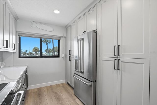 363 PINELLAS BAYWAY S 29, Tierra Verde, FL 33715