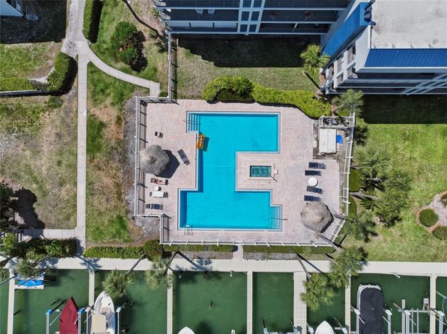 363 PINELLAS BAYWAY S 29, Tierra Verde, FL 33715