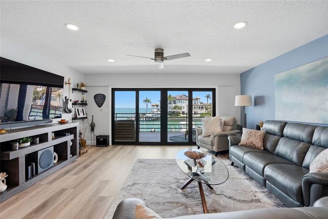 363 PINELLAS BAYWAY S 29, Tierra Verde, FL 33715