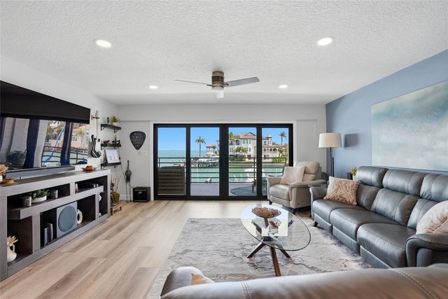 363 PINELLAS BAYWAY S 29, Tierra Verde, FL 33715