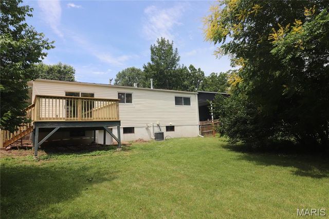 2266 Starling Airport Road, Arnold, MO 63010