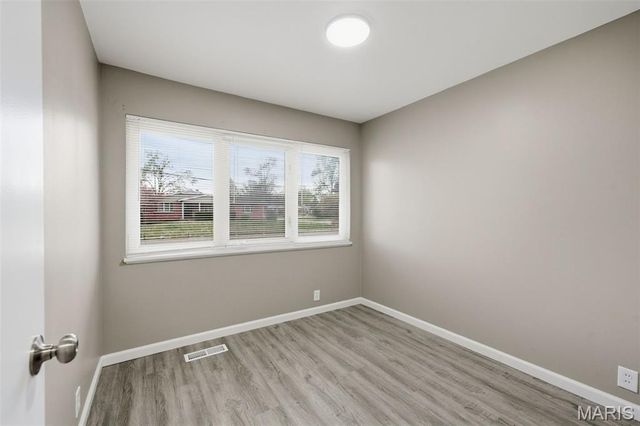3145 Parker Road, Florissant, MO 63033