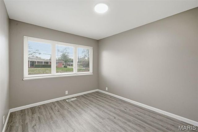 3145 Parker Road, Florissant, MO 63033